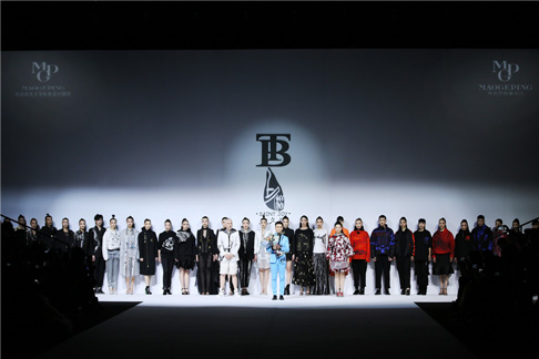 毛戈平形象设计艺术学校助力中国国际时装周